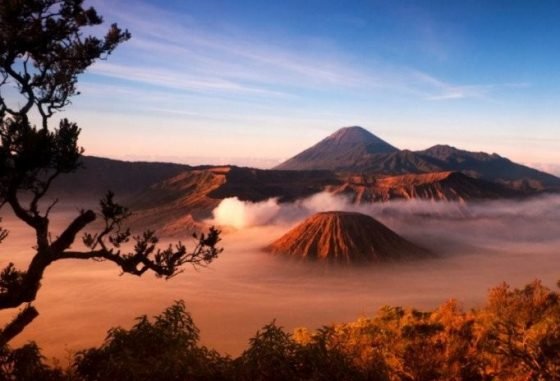 Ijen Bromo Trip 2D2N ijen bromo trip Java Adventure Seekers